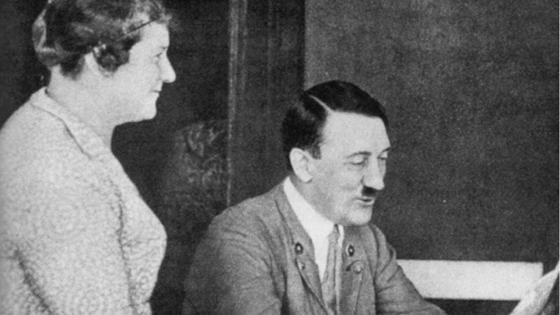 Paula e Adolf Hitler