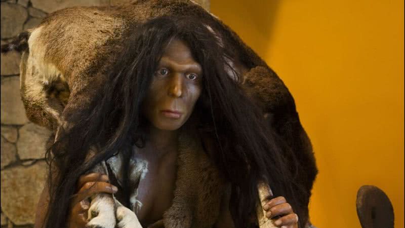 Reconstituição do Homo Erectus no Museu da História em Tautavel, França - Getty Images