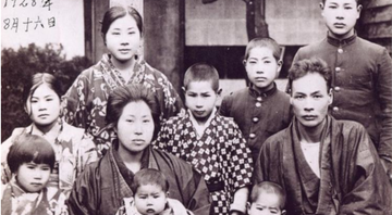 Família de imigrantes em 1920 - Reprodução