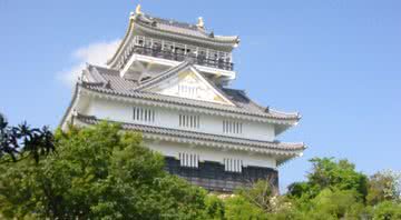Castelo de Gifu, reconstruído em 1910 - Wikimedia Commons