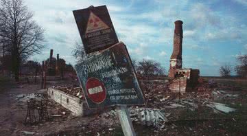 Destroços do acidente nuclear - Wikimedia Commons