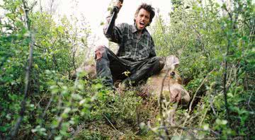 Autorretrato de Christopher tirado durante sua estadia em florestas - Divulgação
