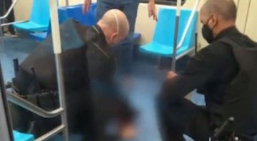 Passageira dentro do vagão e criminoso detido pelos seguranças, em estação de metrô - Divulgação / SP Sobre Trilhos