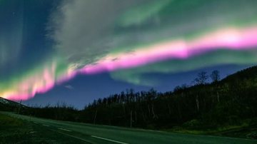 Imagem da aurora boreal avistada na Noruega - Reprodução / Facebook / Greenlander Tromsø