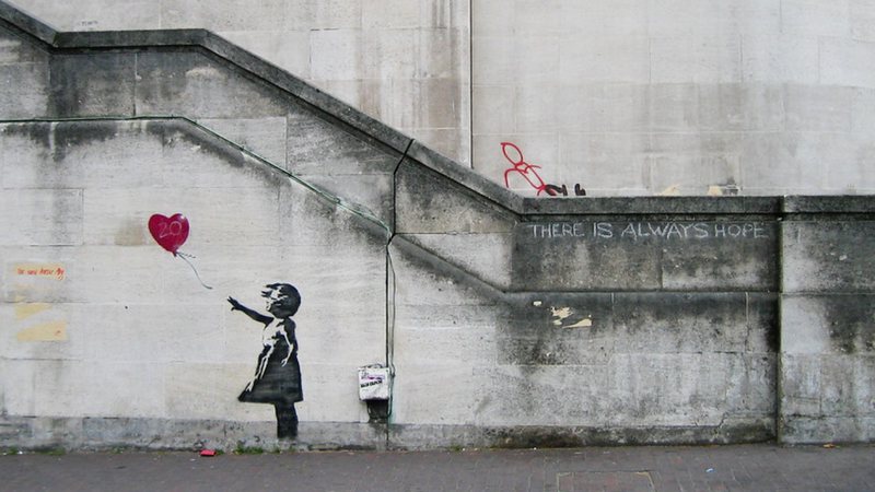 Banksy. 2002. Londres. Um dos mais famosos registros do artista - Dominic Robinson
