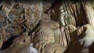 Uma caverna brasileira em Sete Lagoas, município de Minas Gerais - Reprodução/Vídeo/Jornal Nacional
