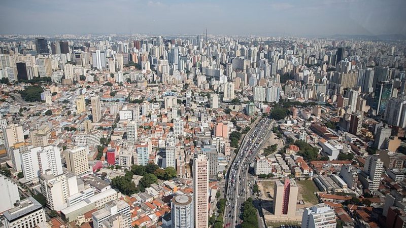A cidade de São Paulo vista de cima - Wikimedia Commons / Governo do Estado de São Paulo