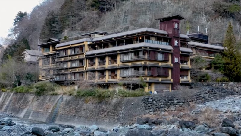 Imagem do Nishiyama Onsen Keiunkan, o hotel mais antigo do mundo - Reprodução/Vídeo/YouTube/@TomScottGo