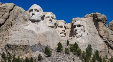 Da esquerda para direita: George Washington, Thomas Jefferson, Theodore Roosevelt e Abraham Lincoln - Wikimedia Commons