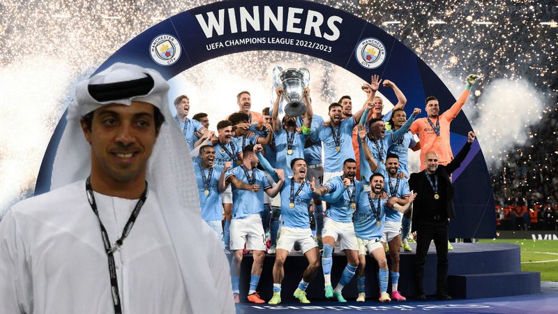 Mansour bin Zayed Al Nahyan e o time do Manchester City - Getty Images