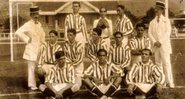 Fotografia de um dos times do Bangu Atlético Clube - Divulgação/ Arquivo Pessoal/ Noel de Carvalho