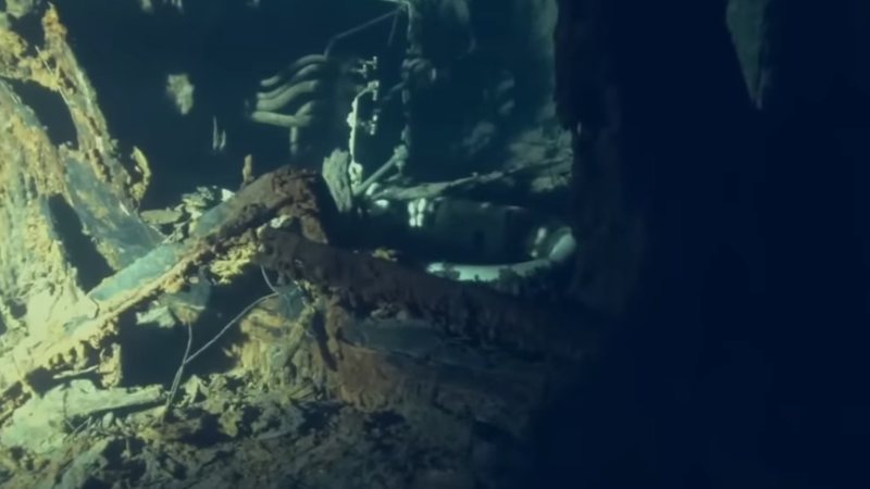 Fotografia mostrando a banheira do capitão do Titanic - Reprodução/Vídeo/Youtube/Fantasmas do Abismo