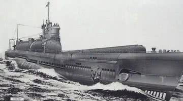 Submarinos I-400, responsáveis por transportar os aviões modelo Aichi M6A até a costa americana - Wikimedia Commons