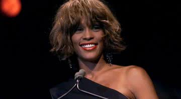 Whitney durante premiação - Getty Images