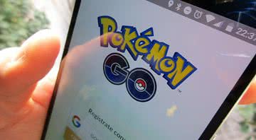 Jogo de realidade aumentada Pokémon Go, desenvolvido entre a Niantic Inc e a Nintendo - Wikimedia Commons