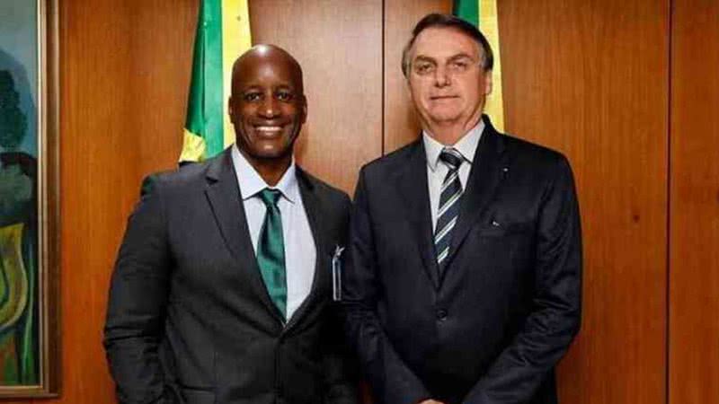 Sérgio Camargo, presidente da Fundação Palmares, e o Presidente da República, Jair Bolsonaro - Divulgação/ Facebook
