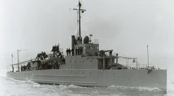 Navio do mesmo modelo do USS Eagle 56 - Wikimedia Commons