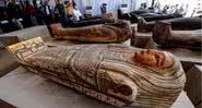 Um dos sarcófagos encontrados no Egito - Divulgação/Facebook/Ministério de Antiguidades do Egito