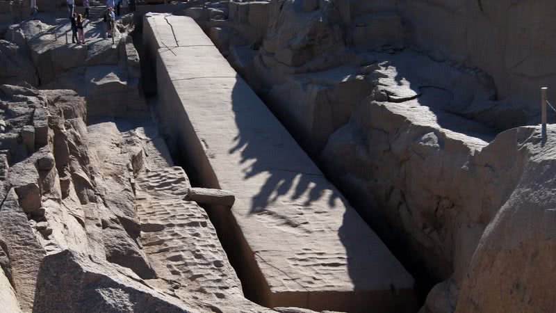 Obelisco inacabado, do Egito Antigo - Wikimedia Commons