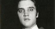 Elvis Presley nos primórdios de sua carreira - Domínio Público