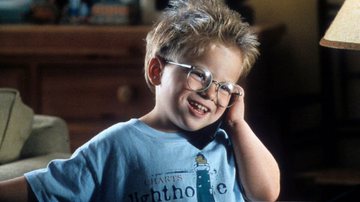 Jonathan Lipnicki como George Little em 'O Pequeno Stuart Little' (1999) - Reprodução/Sony Pictures Releasing