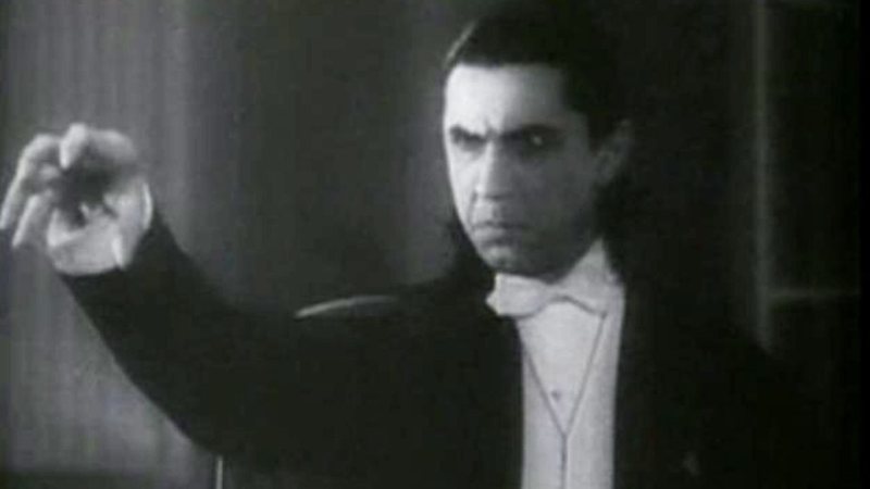 Cena clássica do filme Drácula (1931) - Divulgação / Universal Pictures