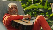 Gilberto Gil em cena de 'Em Casa com os Gil' - Reprodução/YouTube/Prime Video Brasil
