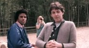 Paul McCartney e Michael Jackson em filmagem caseira - Divulgação/ Vídeo/ DudexMJFan2011