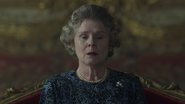 Imelda Staunton, atriz britânica que interpretará a rainha Elizabeth II na quinta temporada de The Crown - Reprodução/Netflix