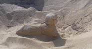 Pequena estátua real em forma de esfinge encontrada no Egito - Ministério de Antiguidades do Egito