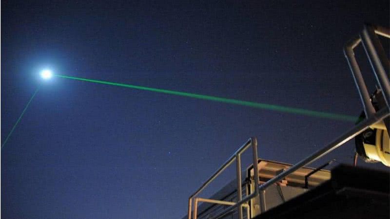 Foto da instalação de laser no Observatório Geofísico e Astronômico Goddard. - Divulgação/ NASA