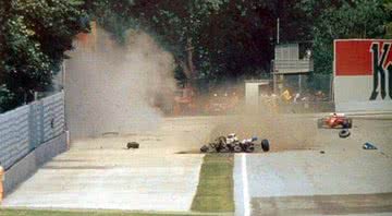 Momento do acidente de Ayrton Senna - Wikimedia Commons