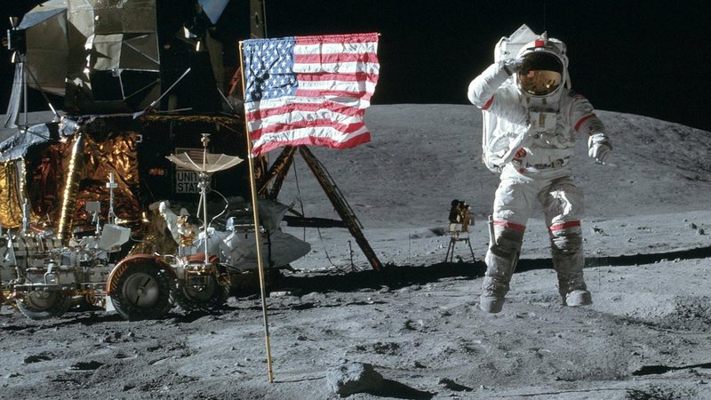 Imagem do homem pisando na Lua - Divulgação/ NASA