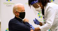 Joe Biden recebe vacina contra covid-19 - Getty Images