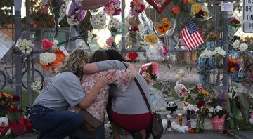 Homenagem para as vítimas na Stoneman Douglas High School, Flórida - Getty Images