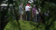 Trump se reúne com Langer em partida amistosa de golfe - Divulgação/Twitter/kaitlancollins/28.12.2020