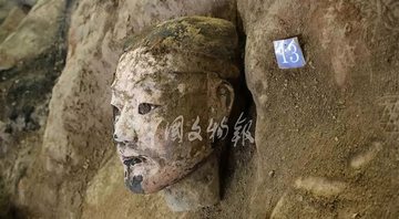 Um dos soldados encontrados no Mausoléu, na China - Mausoléu de Qin Shihuang