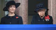 Montagem de um evento de 2020 que aproxima Lady Susan Hussey e Elizabeth II, que estavam lado a lado - Getty Images