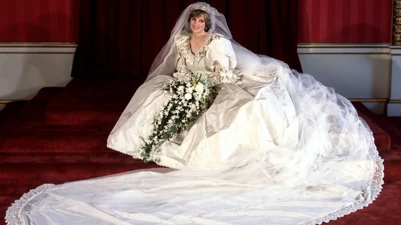 Diana no dia de seu casamento usando o famoso vestido - Getty Images