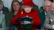 A monarca mantém a bolsa preta - Getty Images