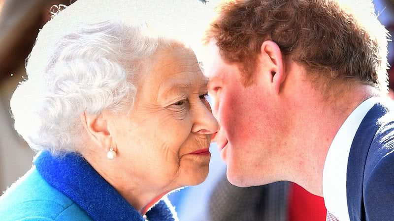 Príncipe Harry e rainha Elizabeth II