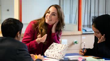 Kate Middleton em visita a uma escola no Reino Unido (2021) - Getty Images