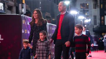 William e Kate Middleton com seus filhos, George, Charlotte e Louis - Getty Images
