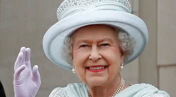 Fotografia da Rainha Elizabeth II em meados de 2012 - Getty Images