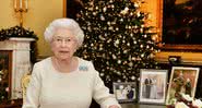 Rainha Elizabeth II em foto oficial do Natal de 2015 - Getty Images