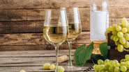 O vinho The Viognier Legacy 2021 pode ser degustado sozinho - (Imagem: Shutterstock)