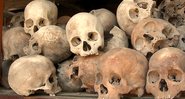 Crânios das vítimas do Genocídio do Camboja - Wikimedia Commons
