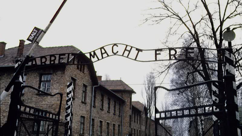 Entrada do campo de concentração de Auschwitz-Birkenau - Getty Images