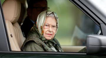 Rainha Elizabeth II dirige seu Range Rover - Getty Images