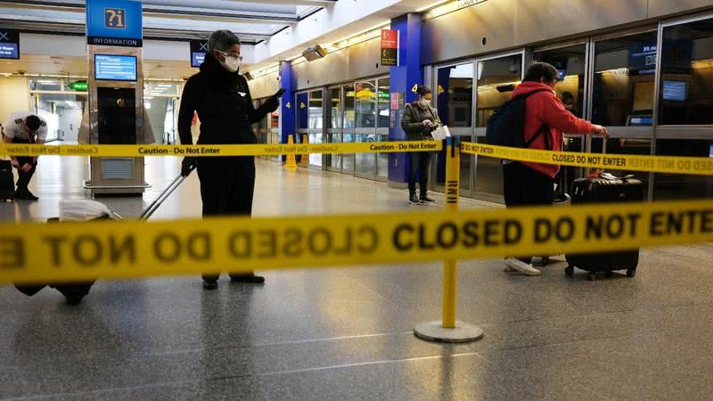 Imagem poética de cancelamento de voos em pandemia - Getty Images